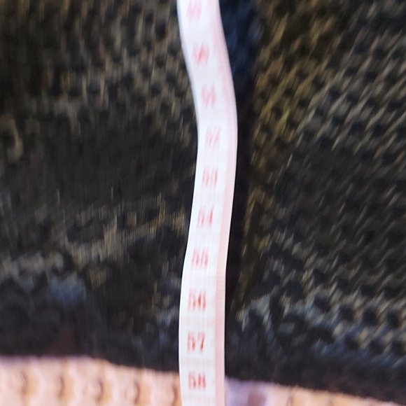 Woman's jacket - Picture 11 of 12